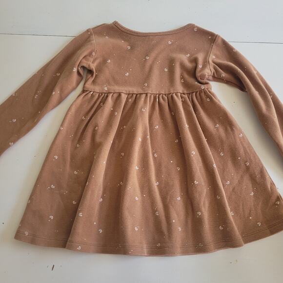 Quincy Mae Brown Moon & Star Print Dress + Bloomers - Picture 7 of 8